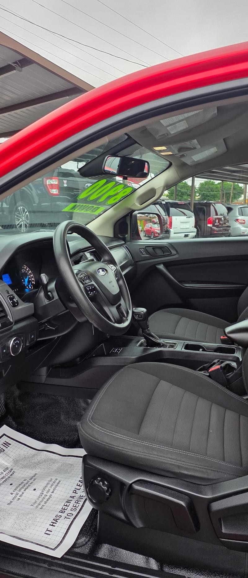 Ford Ranger Vehicle Full-screen Gallery Image 6