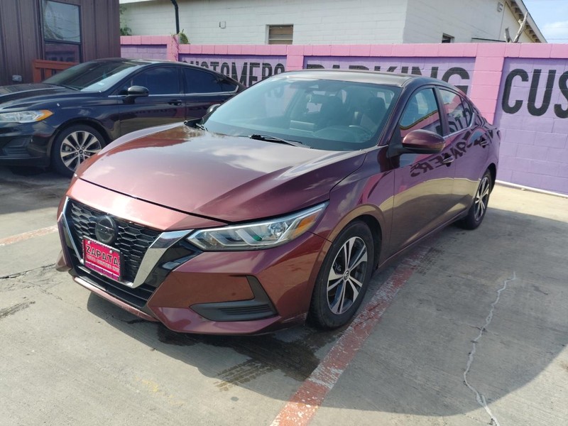 Nissan Sentra Vehicle Full-screen Gallery Image 2