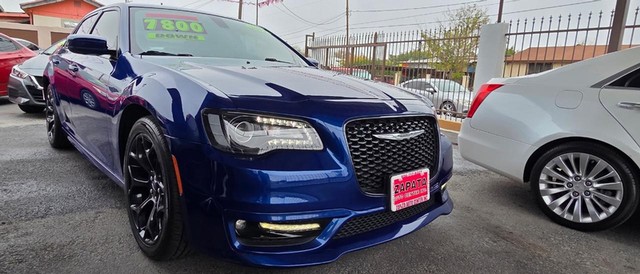 2019 Chrysler 300 S's photo