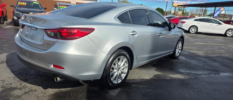 Mazda MAZDA6 Vehicle Full-screen Gallery Image 5