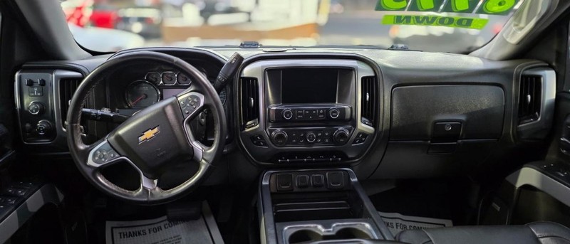 Chevrolet Silverado 1500 Vehicle Full-screen Gallery Image 4