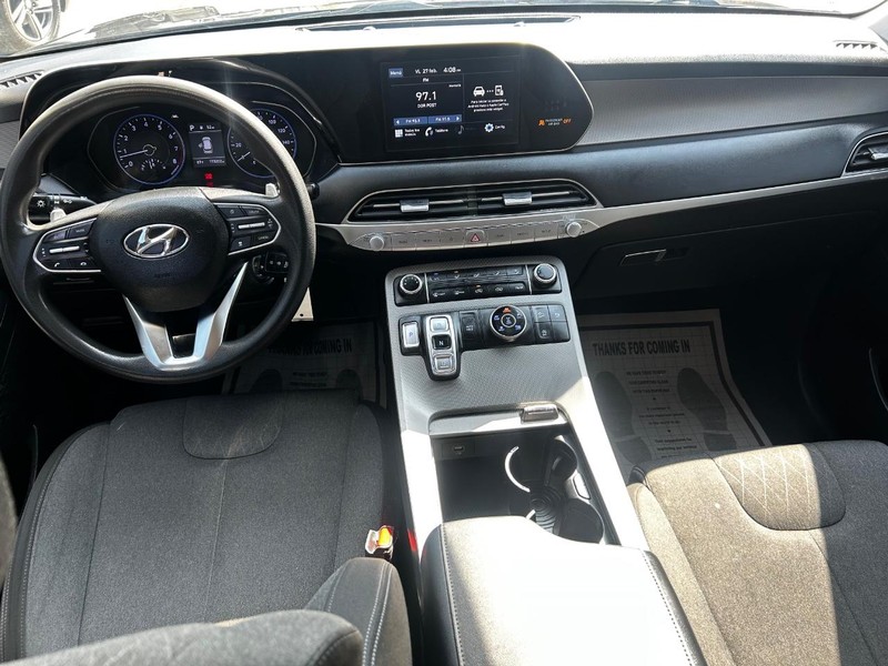 Hyundai Palisade Vehicle Full-screen Gallery Image 9
