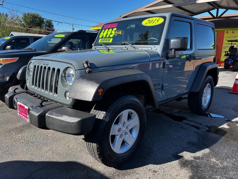 Jeep Wrangler Vehicle Full-screen Gallery Image 2