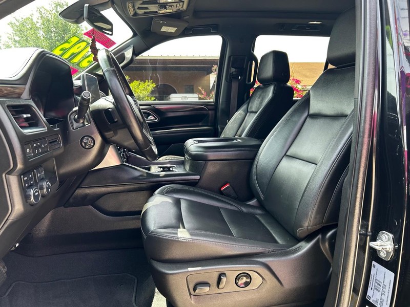 Chevrolet Tahoe Vehicle Full-screen Gallery Image 6