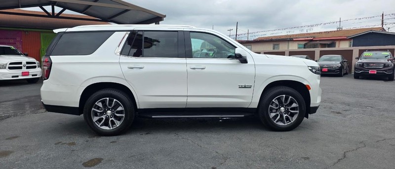 Chevrolet Tahoe Vehicle Full-screen Gallery Image 5