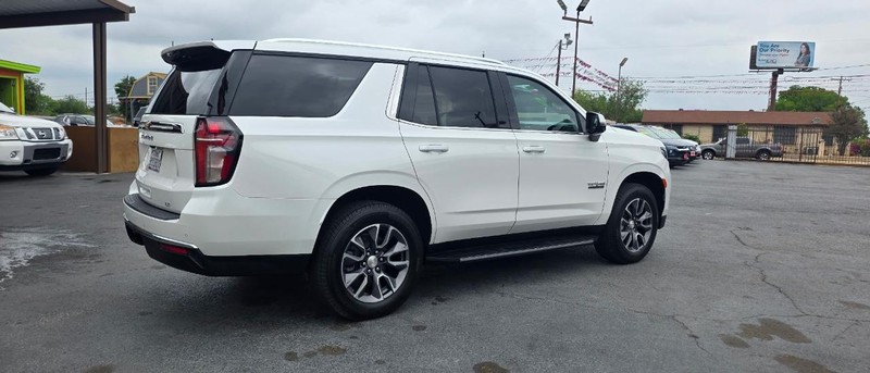 Chevrolet Tahoe Vehicle Full-screen Gallery Image 6