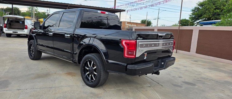 Ford F-150 Vehicle Full-screen Gallery Image 3