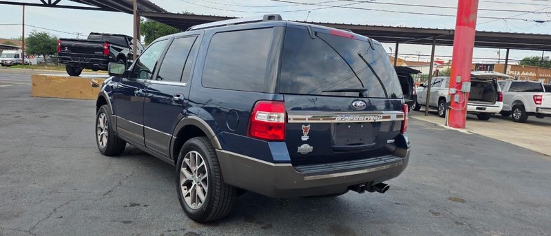 Ford Expedition Vehicle Full-screen Gallery Image 7