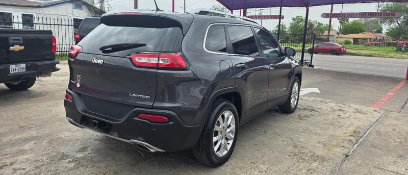 Jeep Cherokee Vehicle Full-screen Gallery Image 2