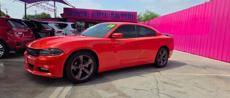 Dodge Charger Vehicle Full-screen Gallery Image 2