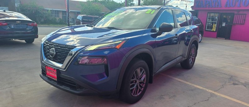 Nissan Rogue Vehicle Full-screen Gallery Image 2