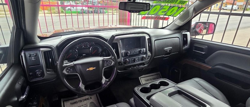 Chevrolet Silverado 1500 Vehicle Full-screen Gallery Image 6
