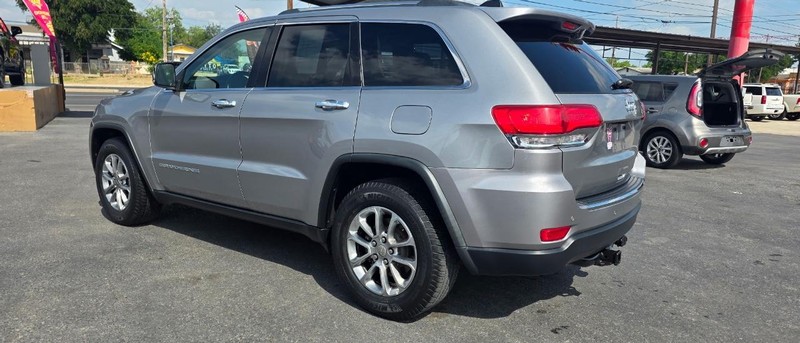 Jeep Grand Cherokee Vehicle Full-screen Gallery Image 4