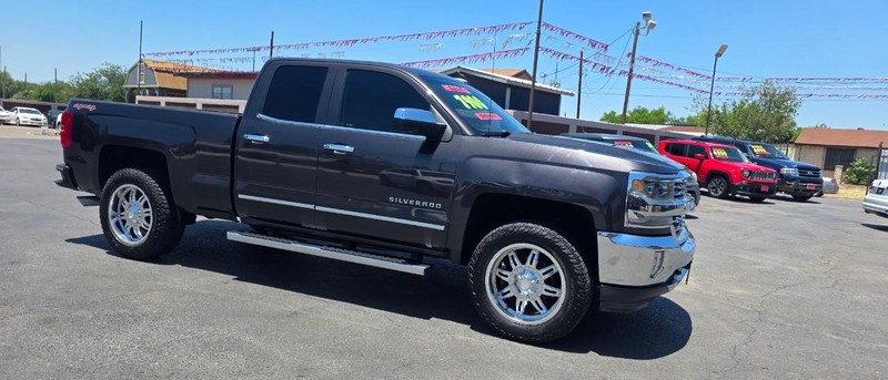Chevrolet Silverado 1500 Vehicle Full-screen Gallery Image 2