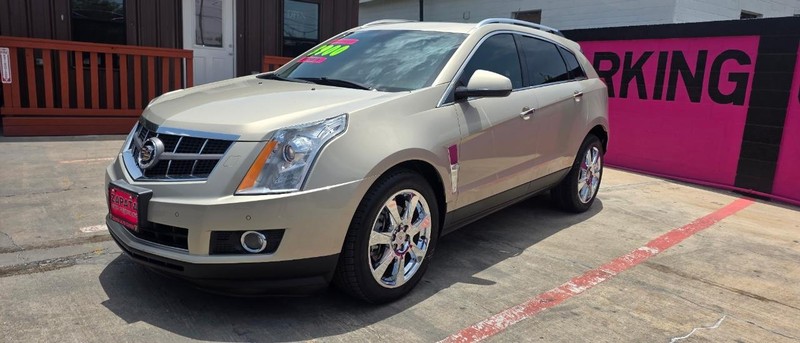 Cadillac SRX Vehicle Full-screen Gallery Image 2
