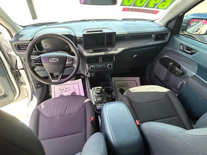 Ford Maverick Vehicle Full-screen Gallery Image 7