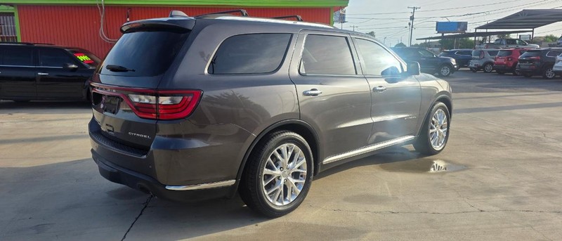 Dodge Durango Vehicle Full-screen Gallery Image 4