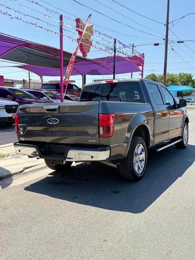 Ford F-150 Vehicle Full-screen Gallery Image 3