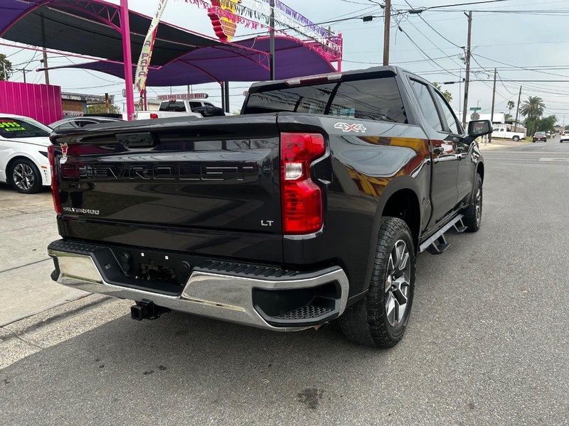 Chevrolet Silverado 1500 Vehicle Full-screen Gallery Image 5