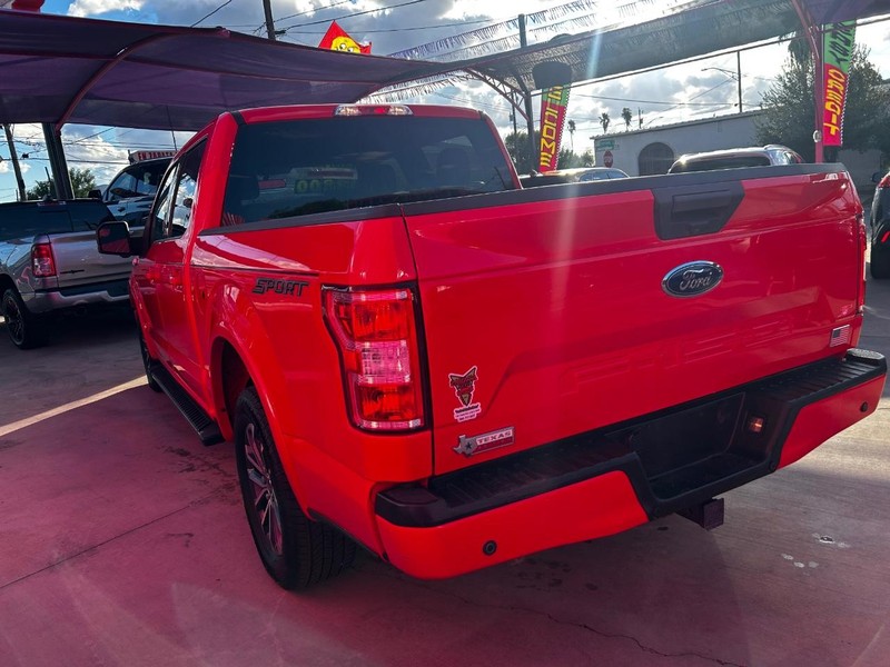 Ford F-150 Vehicle Full-screen Gallery Image 4