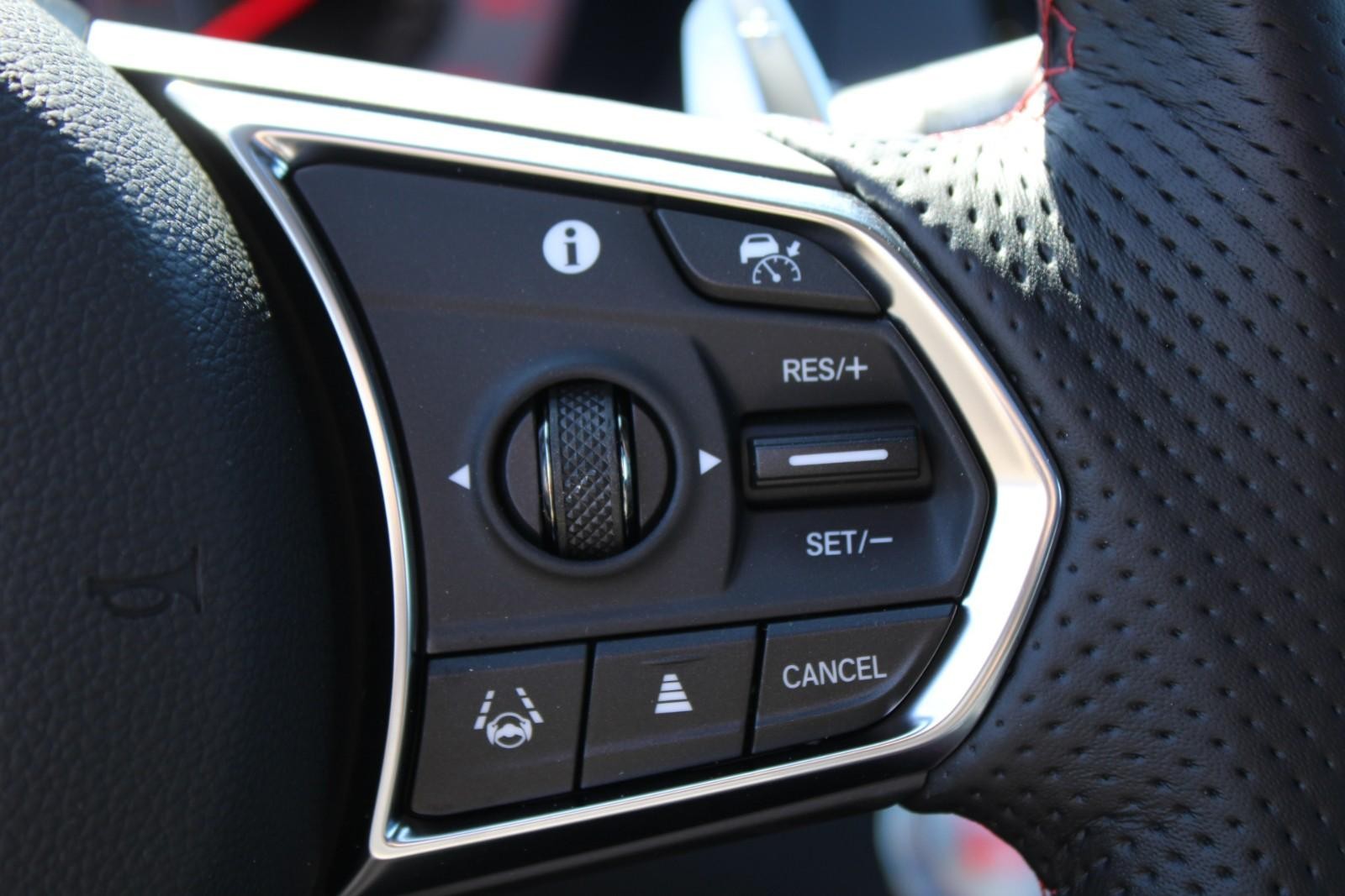 Acura RDX Vehicle Image 13