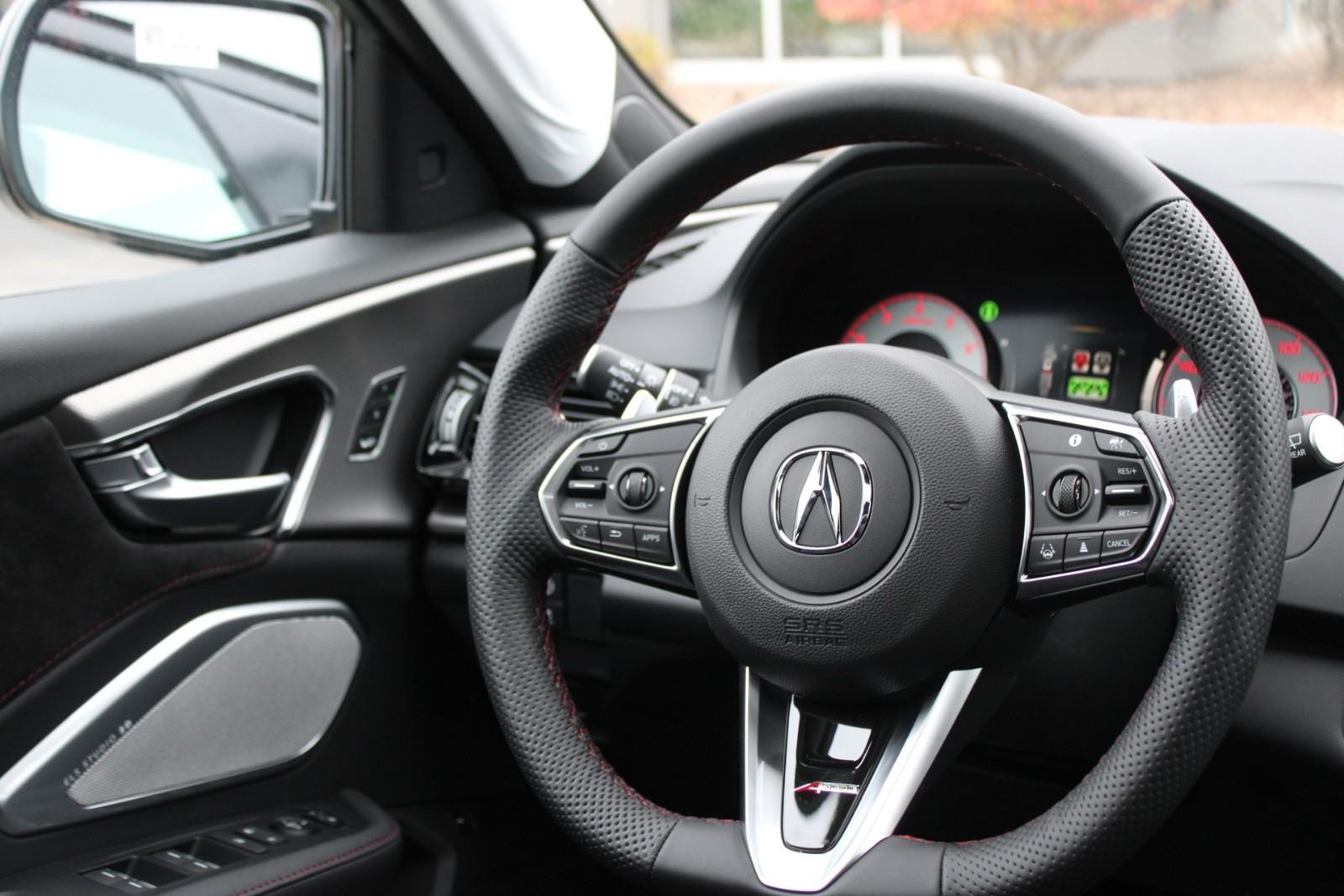 Acura RDX Vehicle Image 09