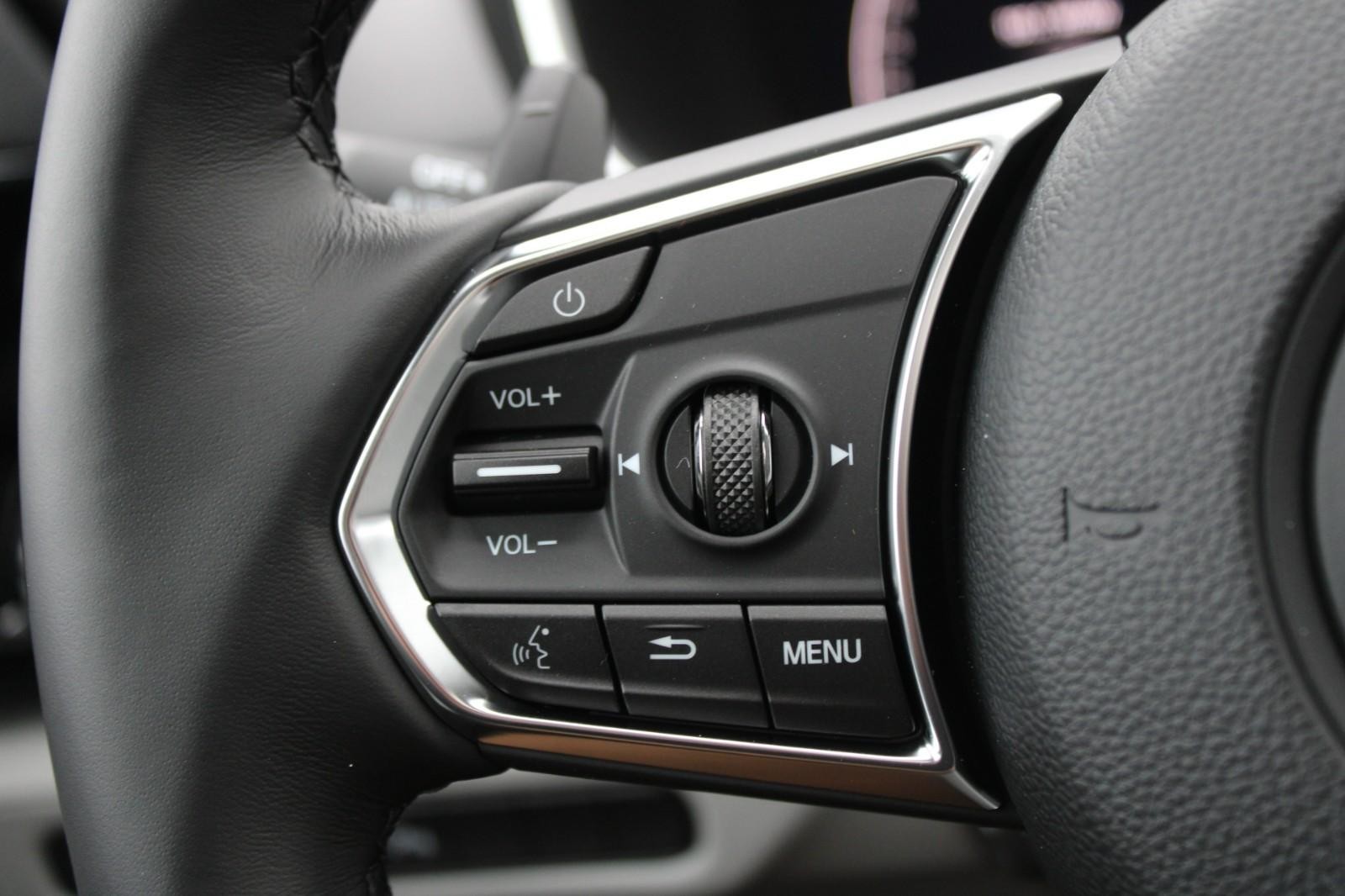 Acura MDX Vehicle Image 11