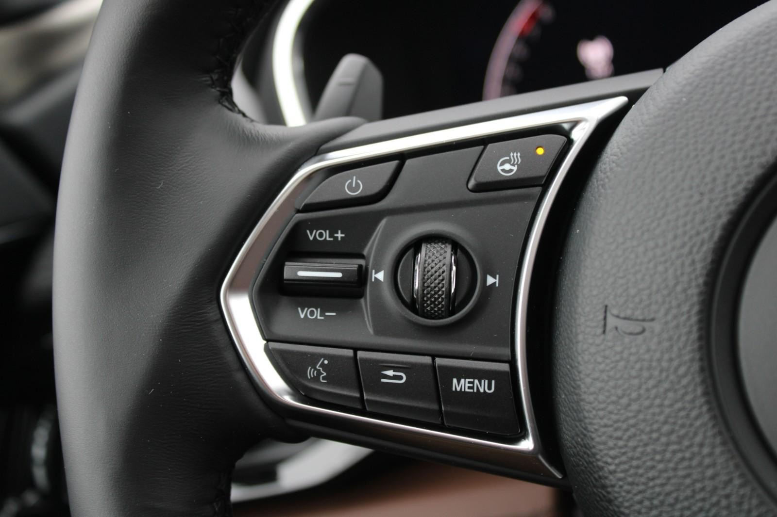 Acura MDX Vehicle Image 11