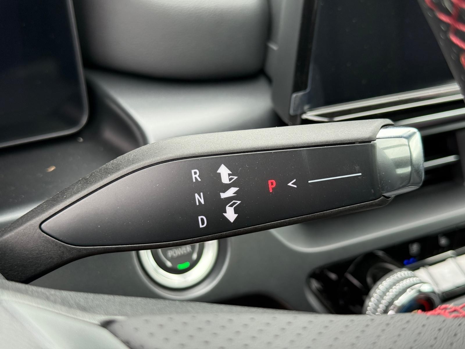 Acura ZDX Vehicle Image 15