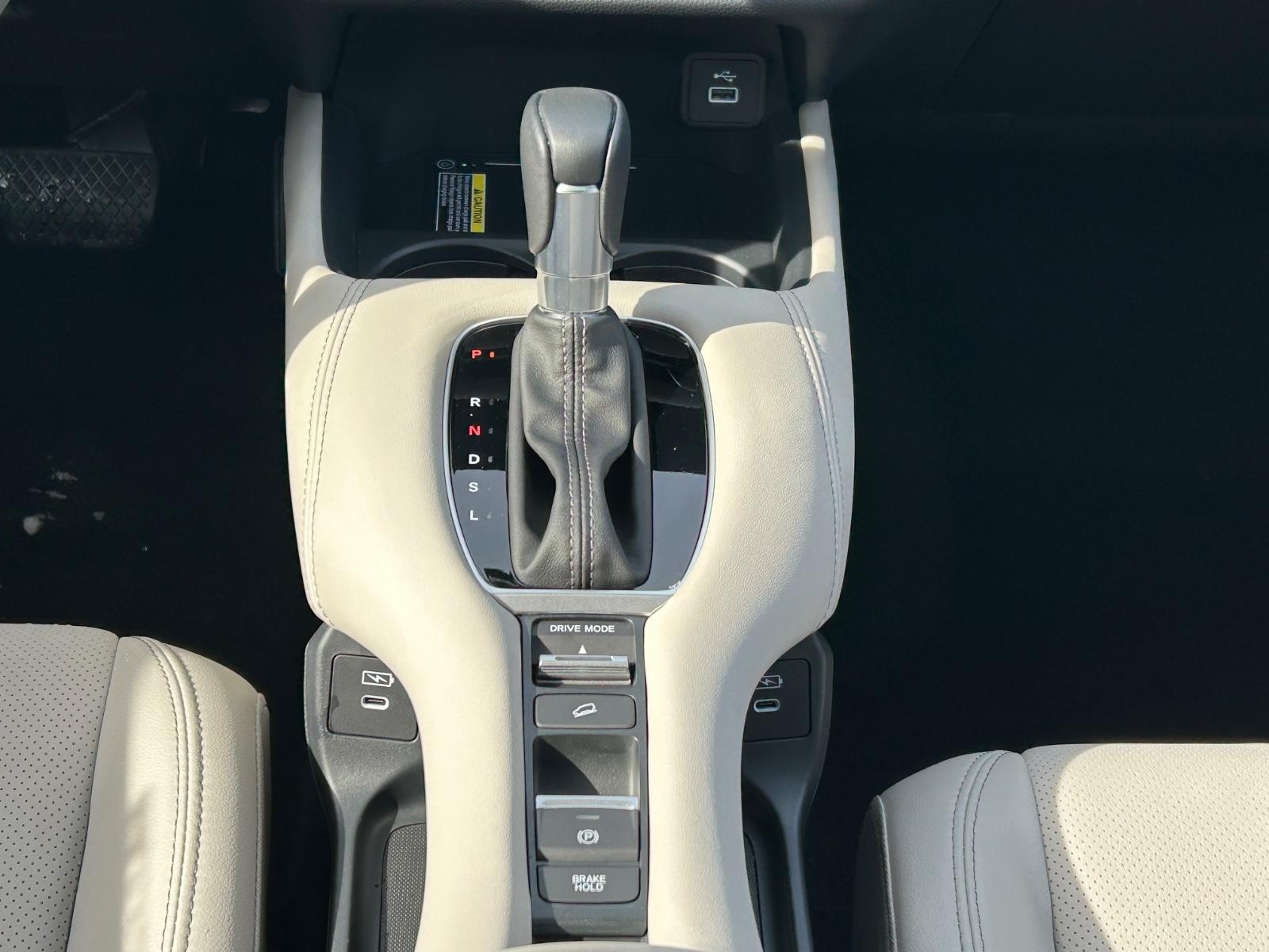 Honda HR-V Vehicle Image 13