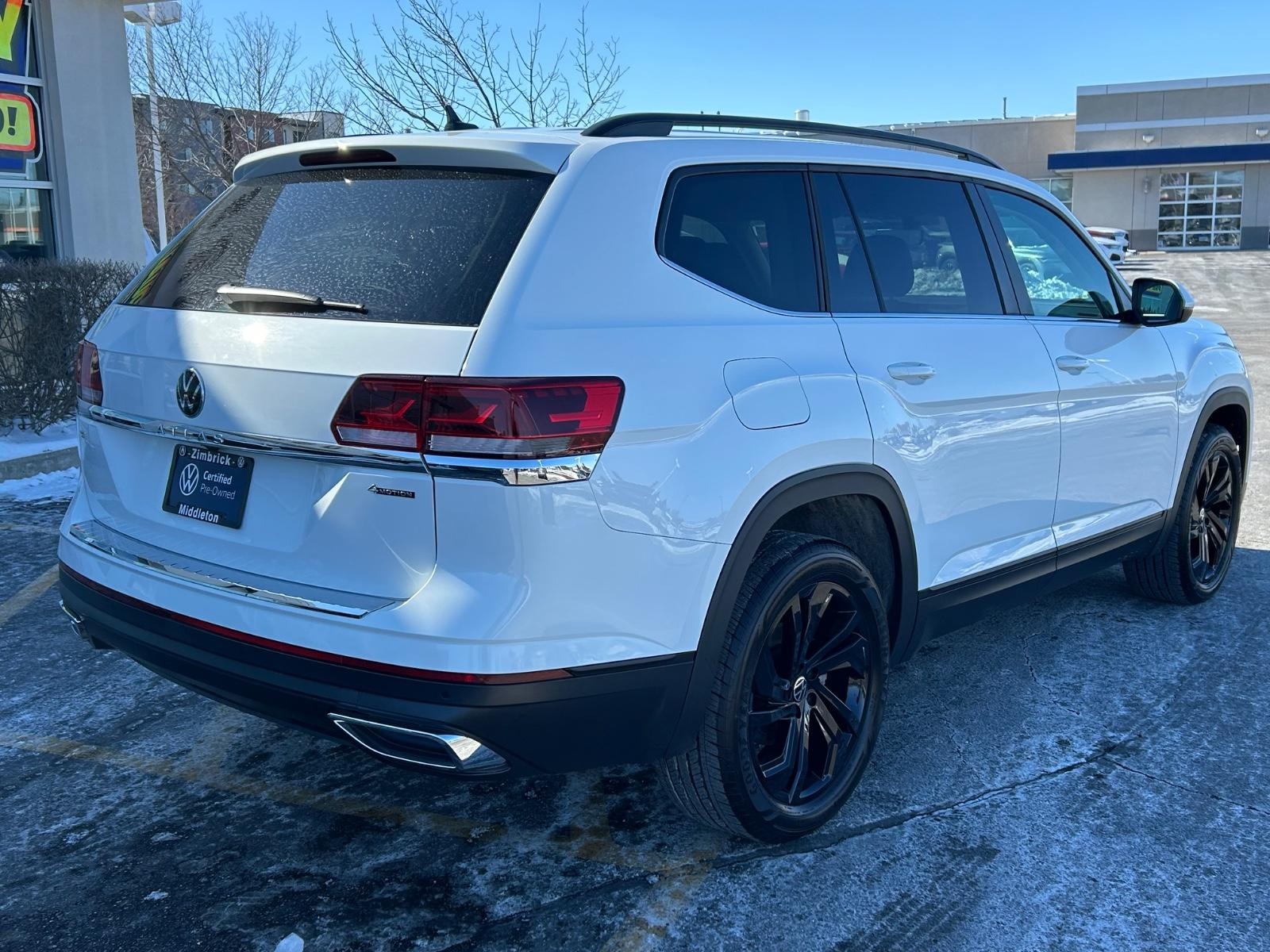 Volkswagen Atlas Vehicle Image 03