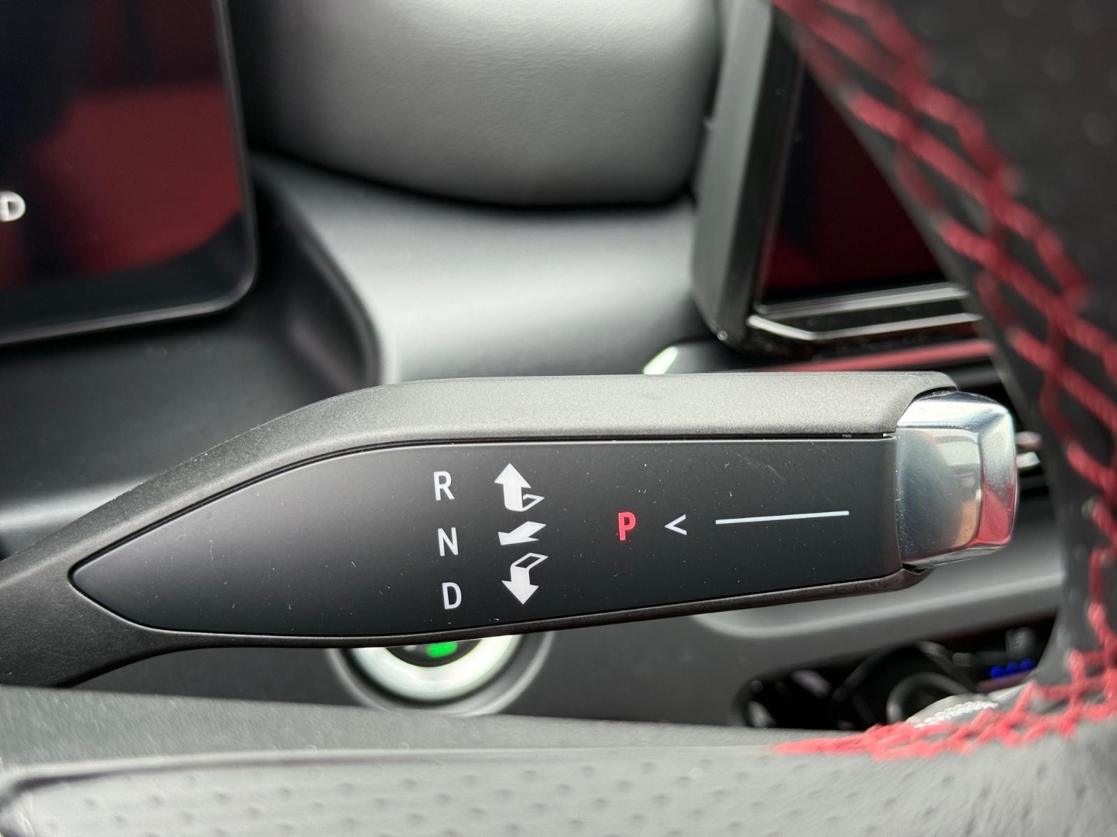 Acura ZDX Vehicle Image 13