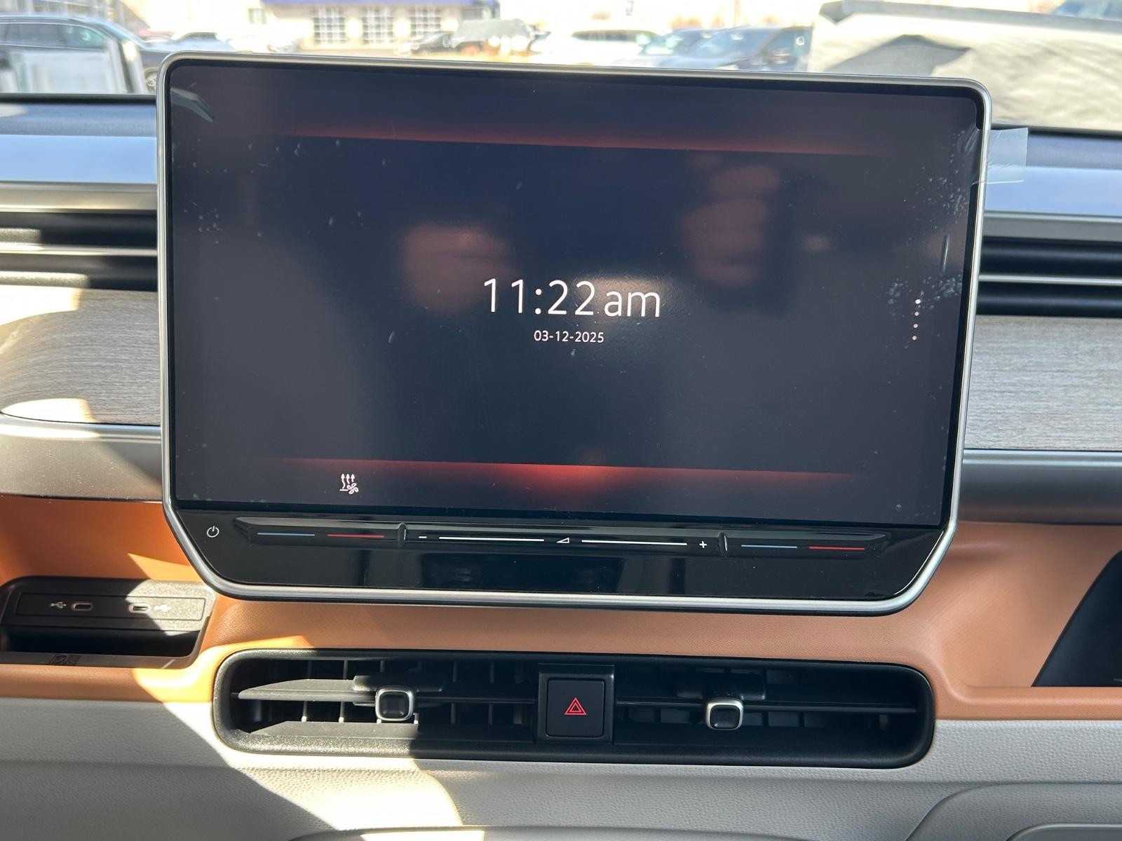 Volkswagen ID. Buzz Vehicle Image 08