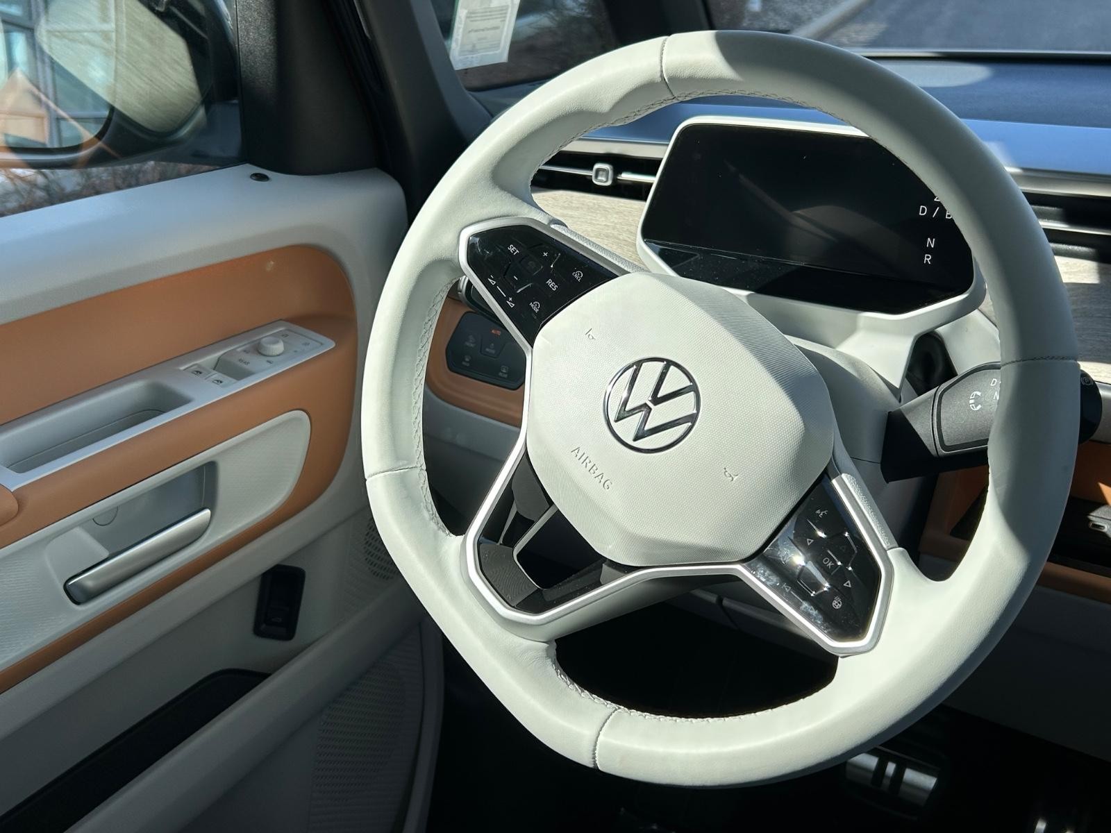 Volkswagen ID. Buzz Vehicle Image 09