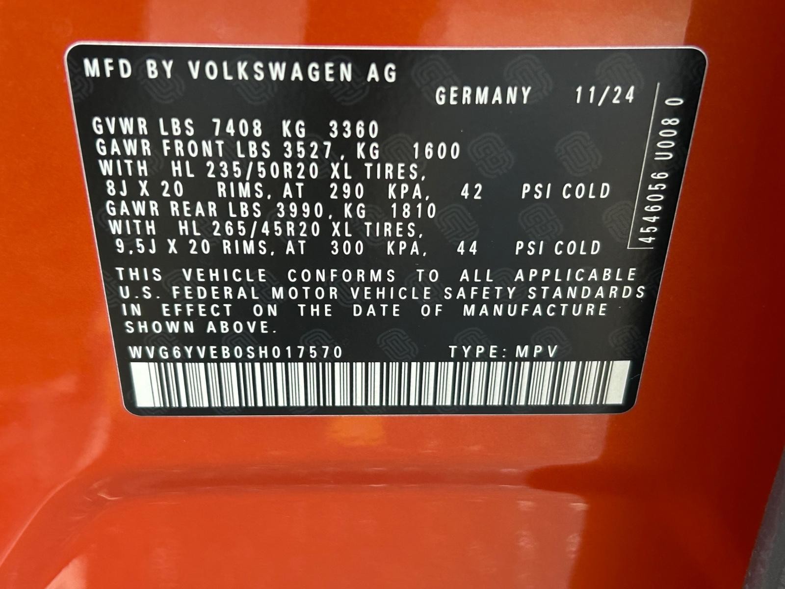 Volkswagen ID. Buzz Vehicle Image 18