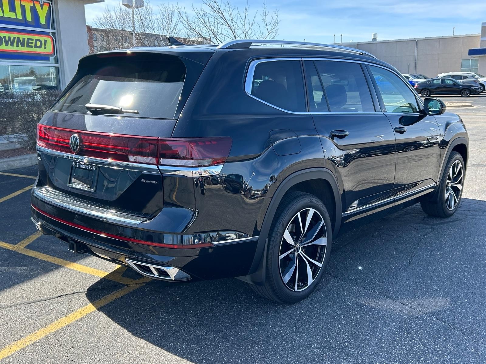 Volkswagen Atlas Vehicle Image 03