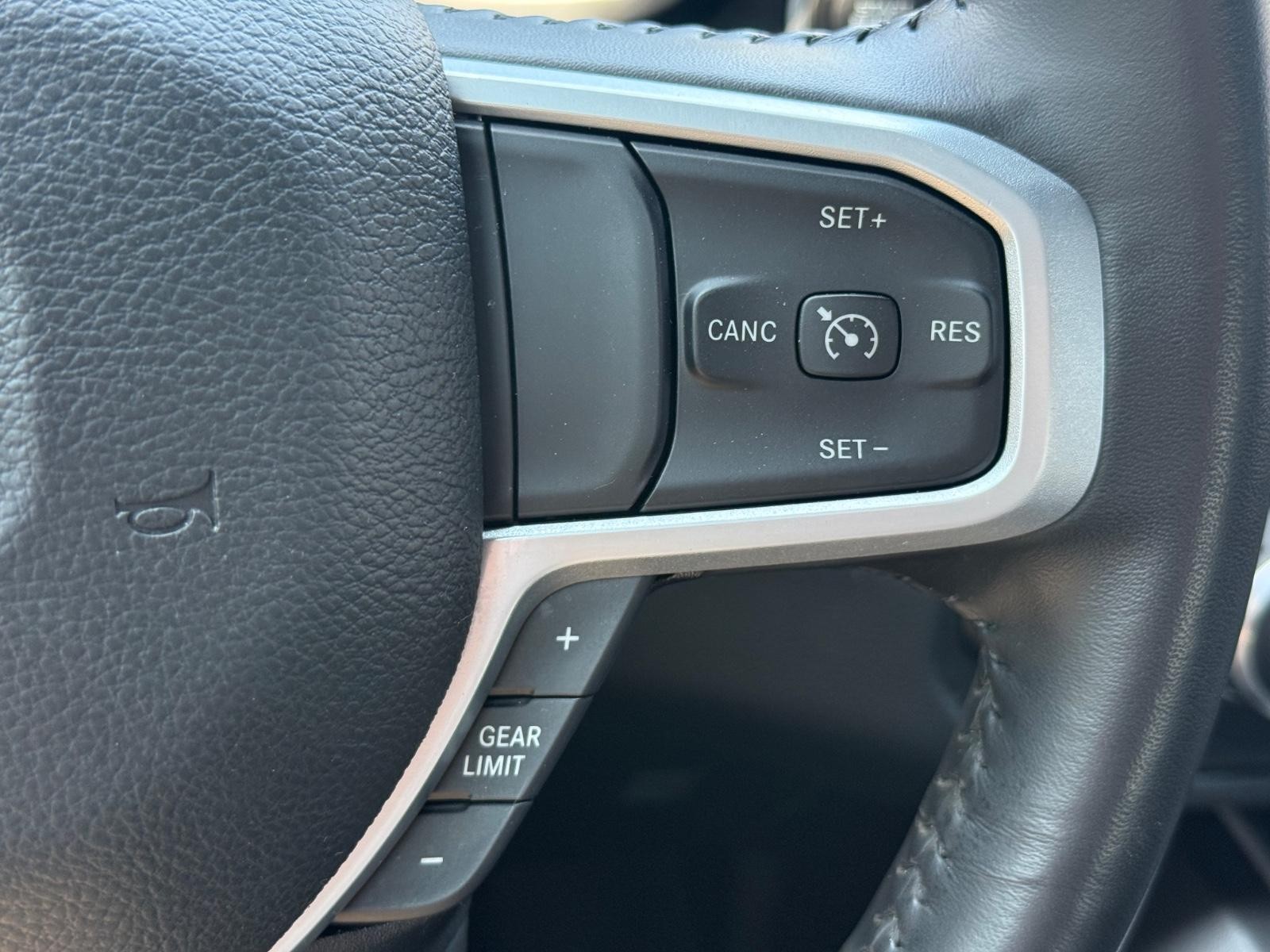Ram 1500 Vehicle Image 17
