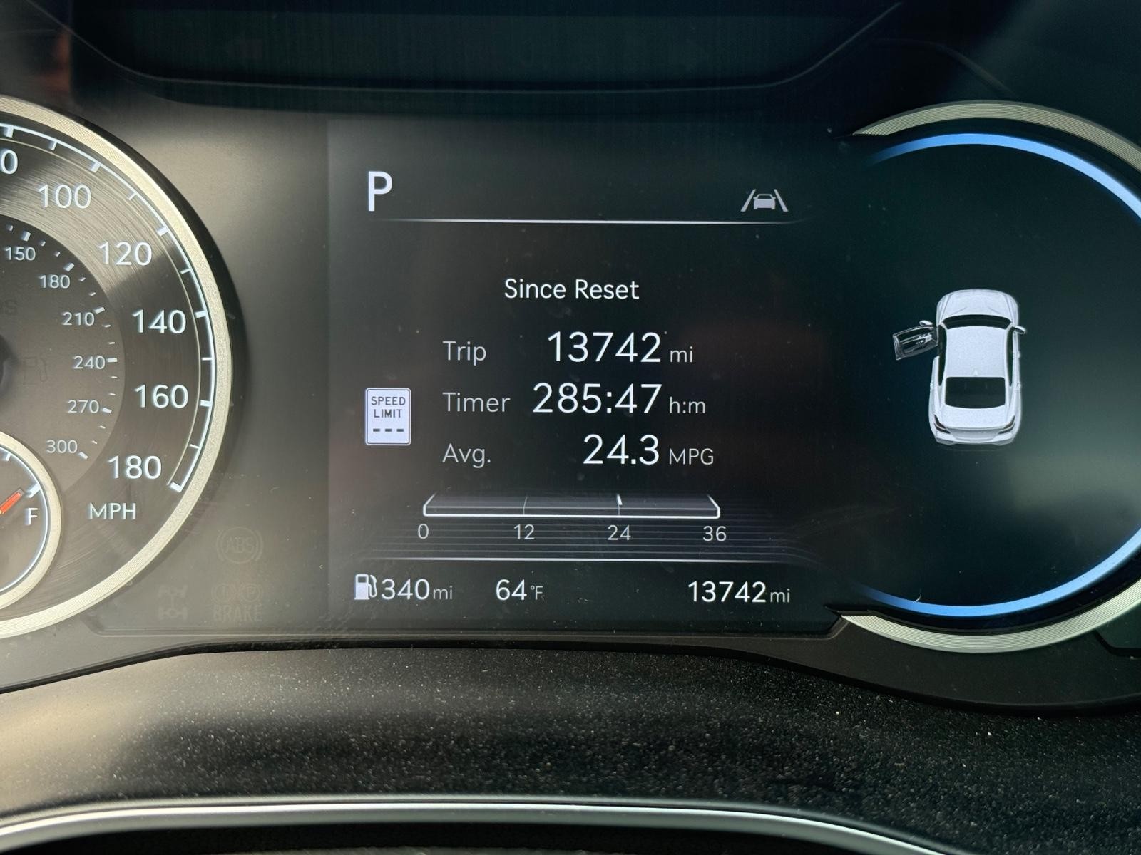 Genesis G70 Vehicle Image 19