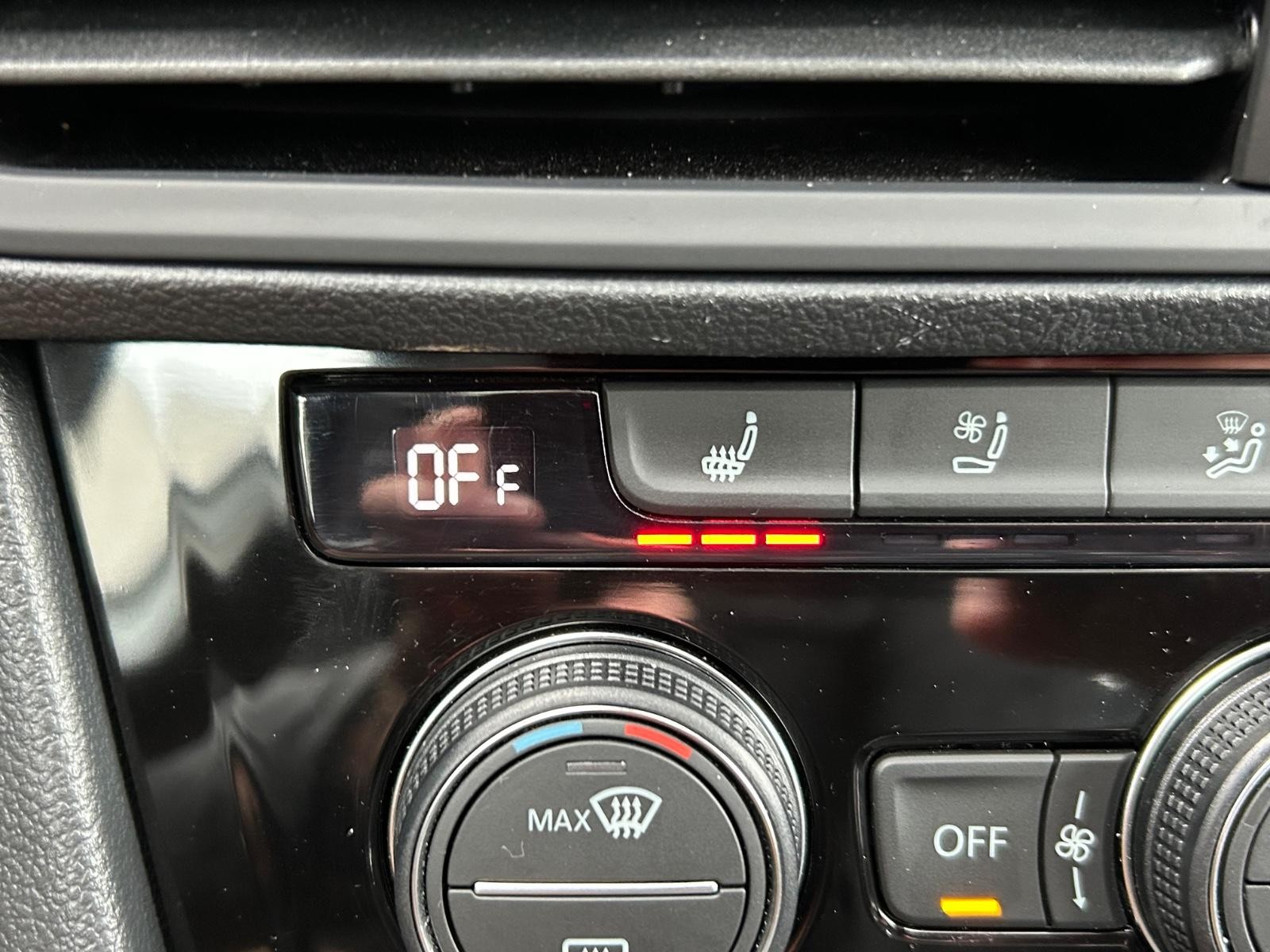 Volkswagen Jetta Vehicle Image 19