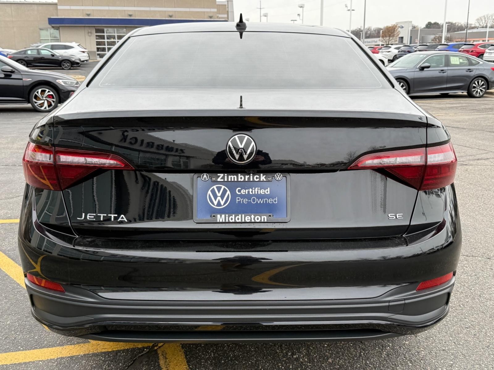 Volkswagen Jetta Vehicle Image 04
