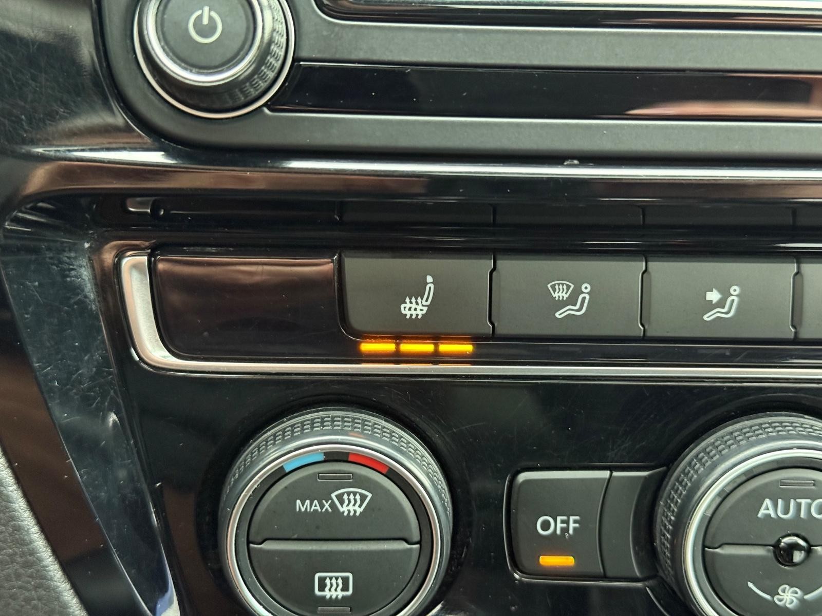 Volkswagen Jetta Vehicle Image 20