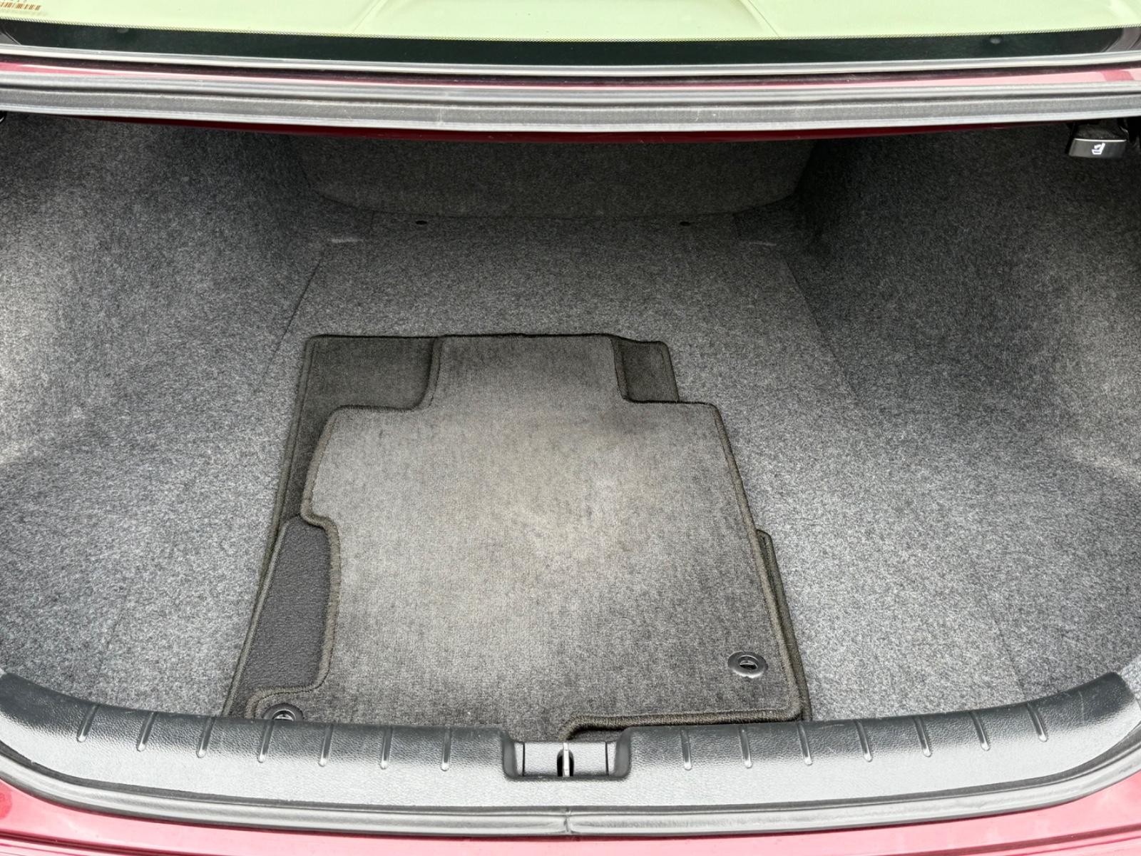 Honda Accord Sedan Vehicle Image 05