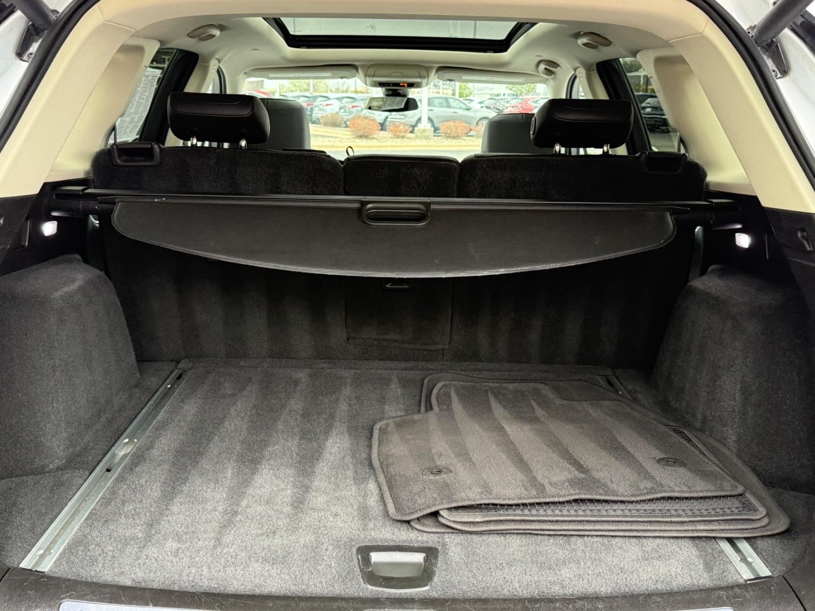 Cadillac XT5 Vehicle Image 05