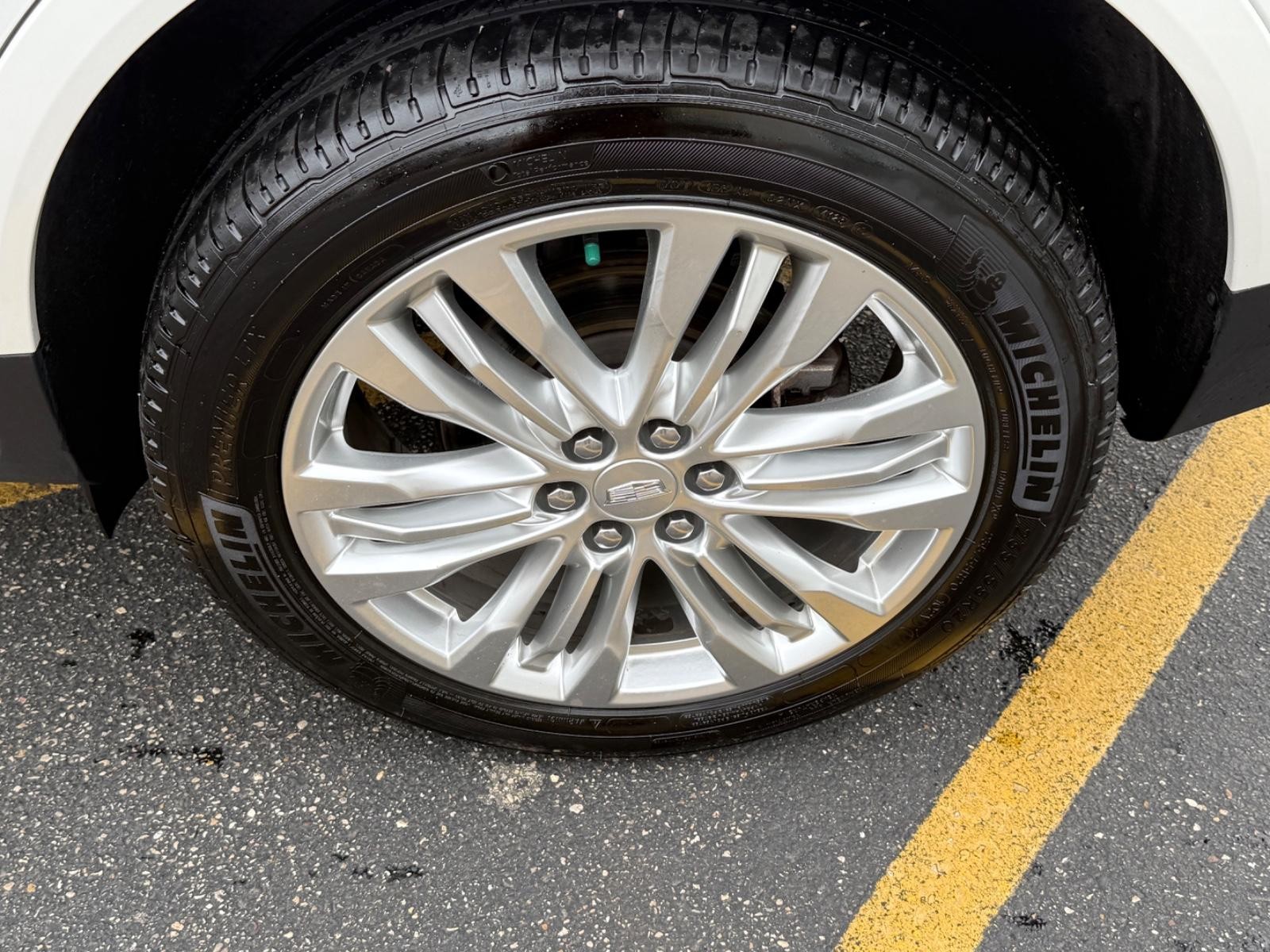 Cadillac XT5 Vehicle Image 07