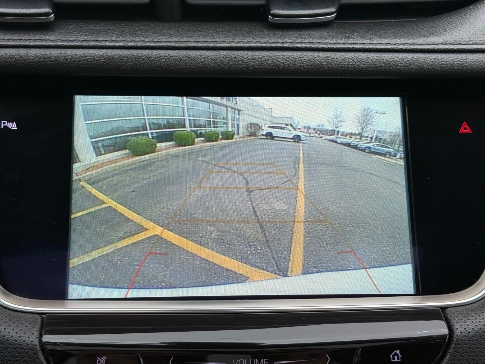 Cadillac XT5 Vehicle Image 19