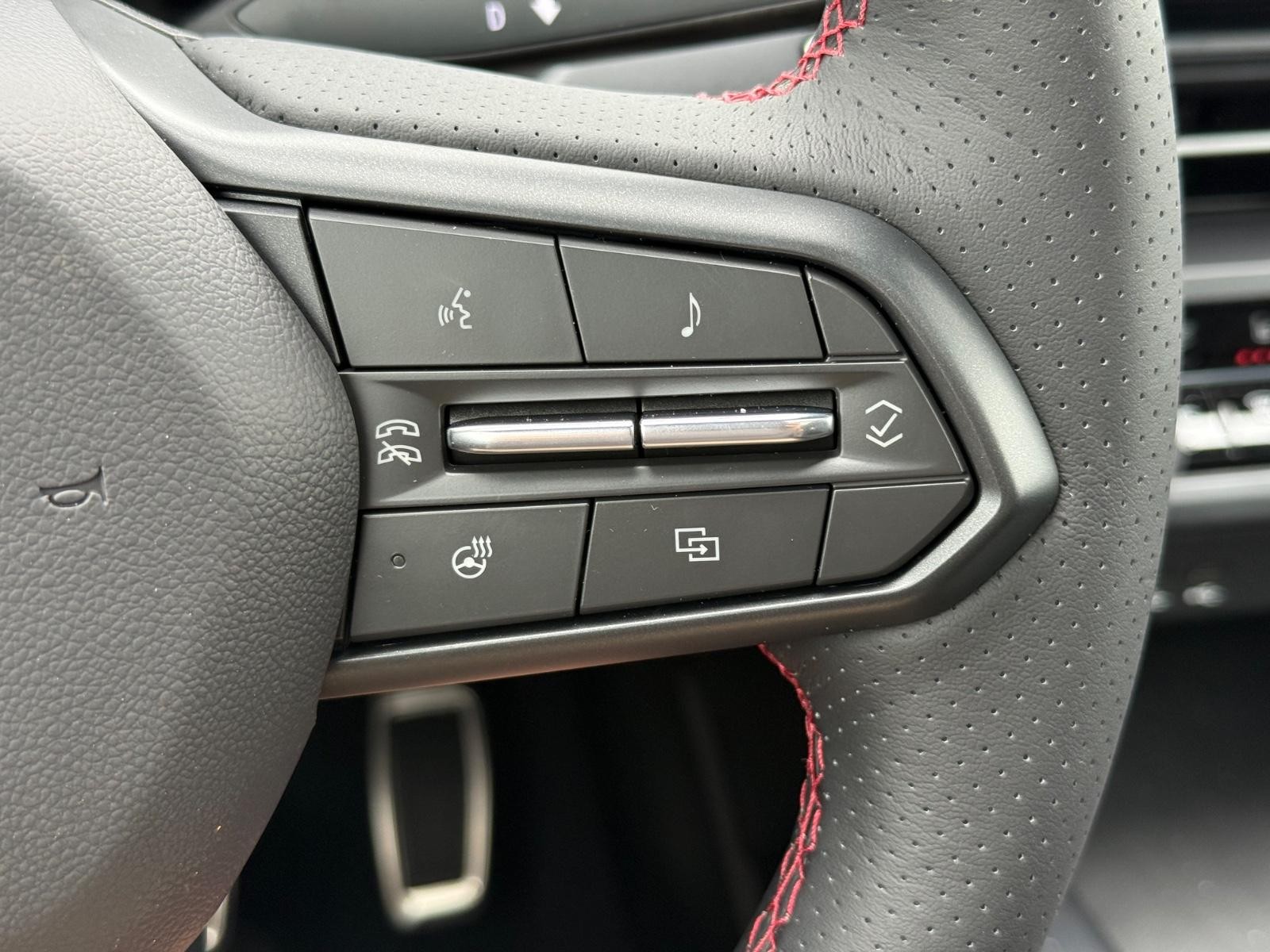 Acura ZDX Vehicle Image 12