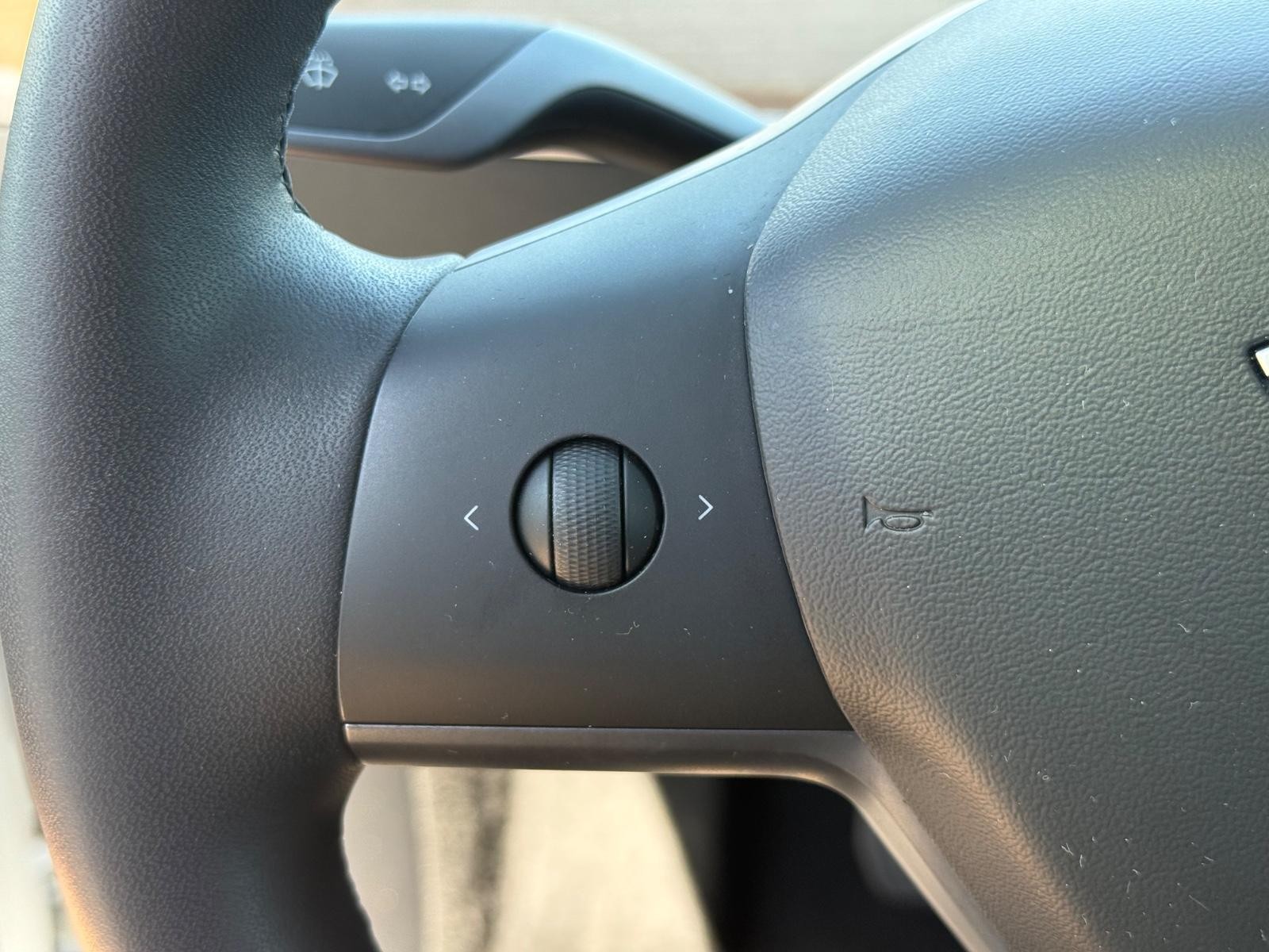 Tesla Model Y Vehicle Image 15