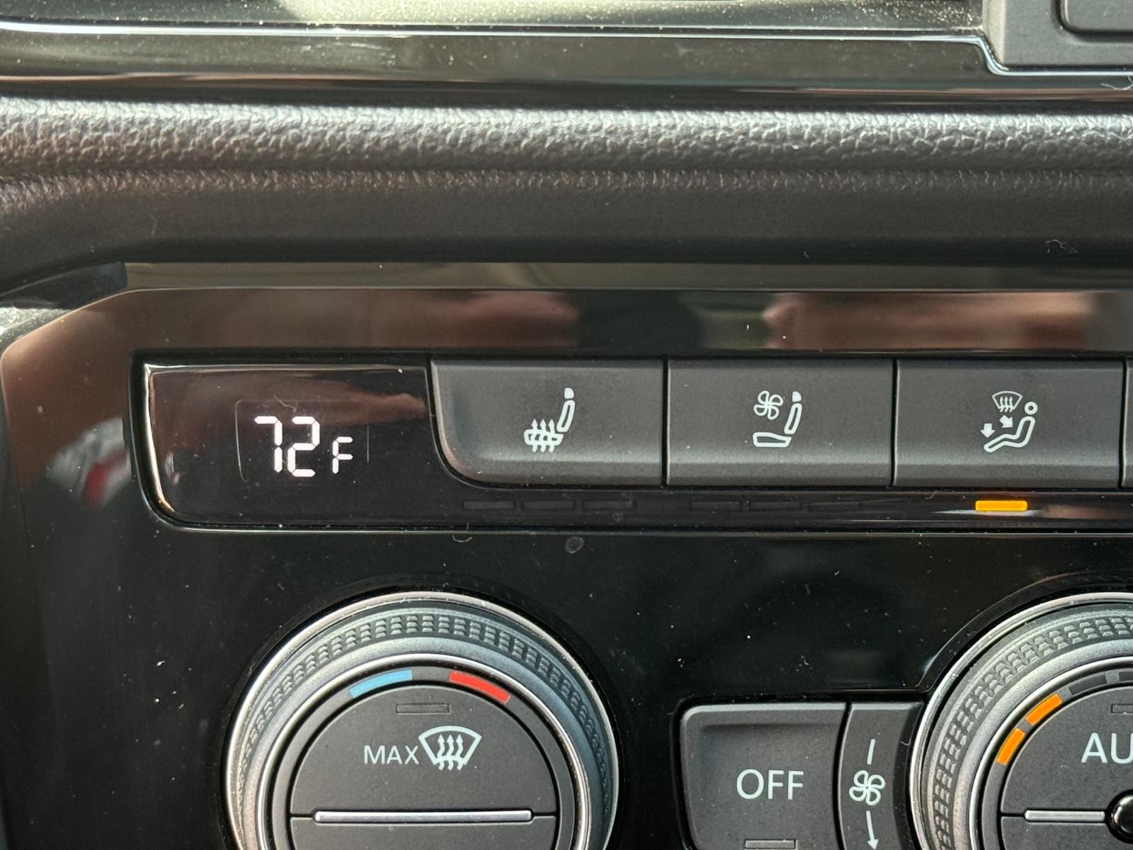 Volkswagen Taos Vehicle Image 20