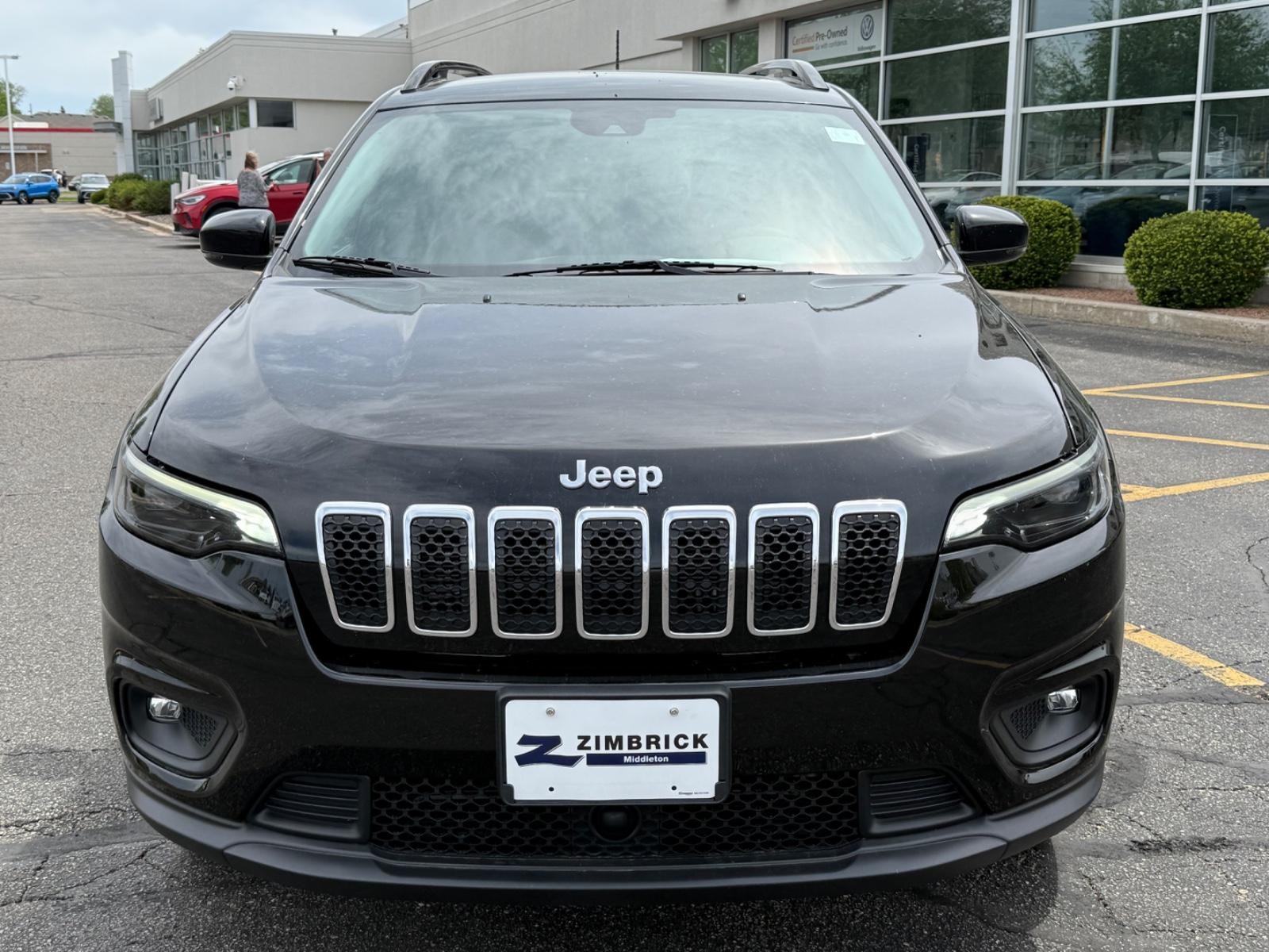 Jeep Cherokee Vehicle Image 09