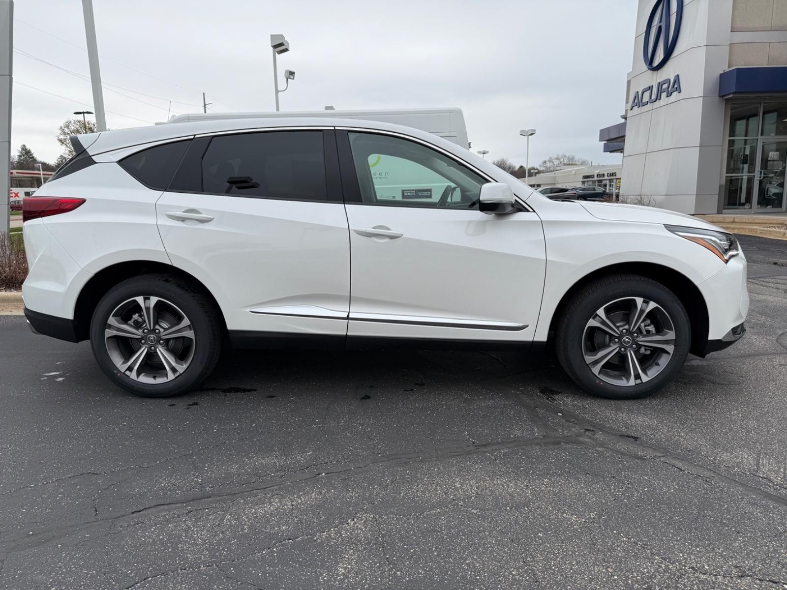 Acura RDX Vehicle Image 02
